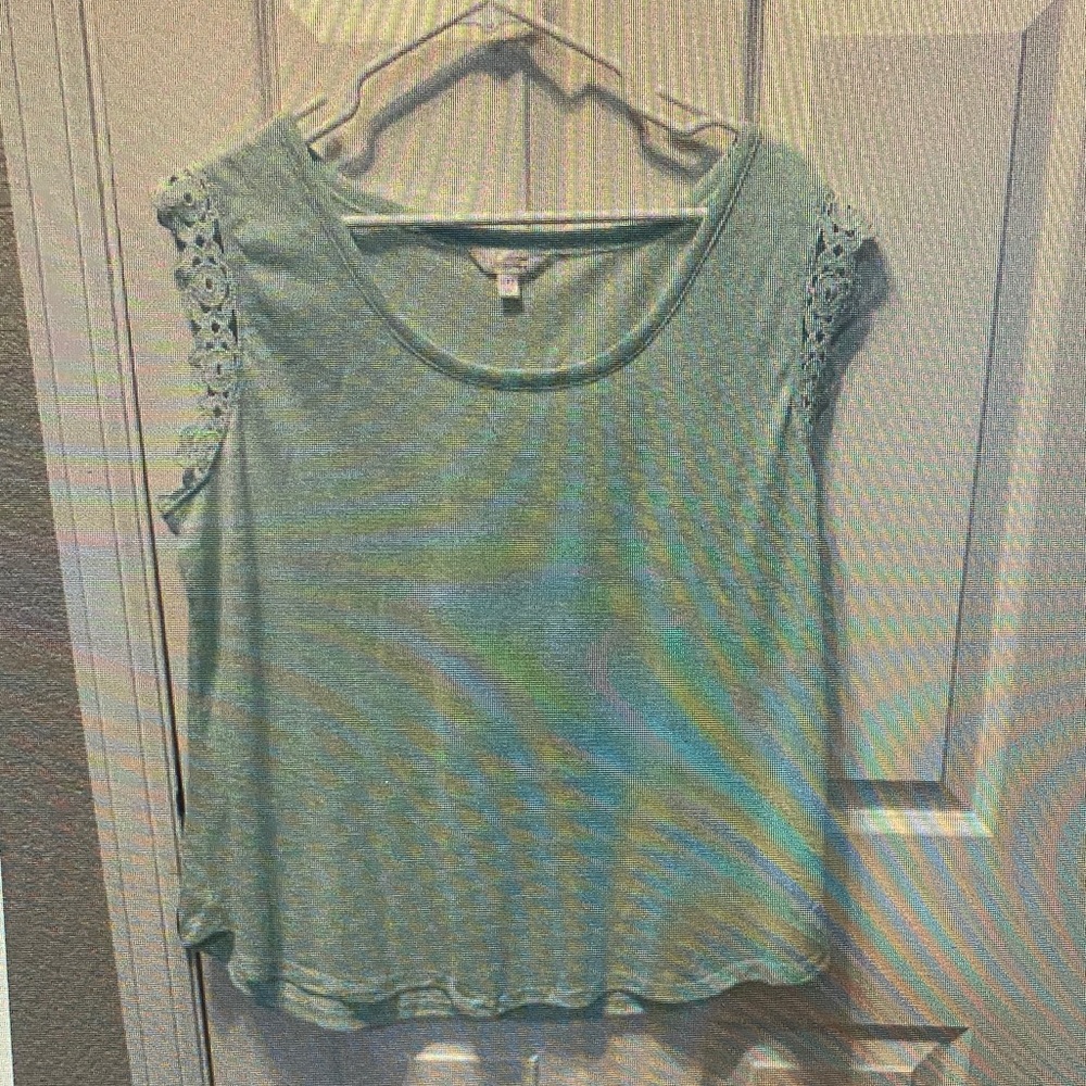 Women’s Lace-Sleeve Tank Top - Mint